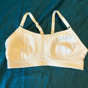 Champion sports bra in size 36C.